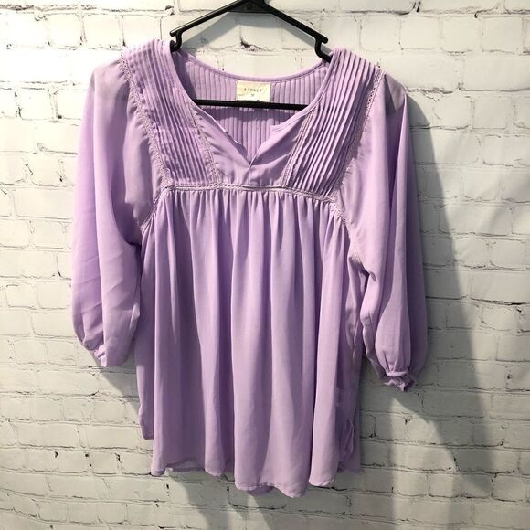 Everly Lavender Sheer Blouse Size Small - Picture 1 of 4